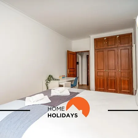 #290 Families Only - Choro Azul By Holidays