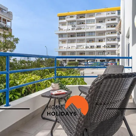 #290 Families Only - Choro Azul By Holidays Apartment *